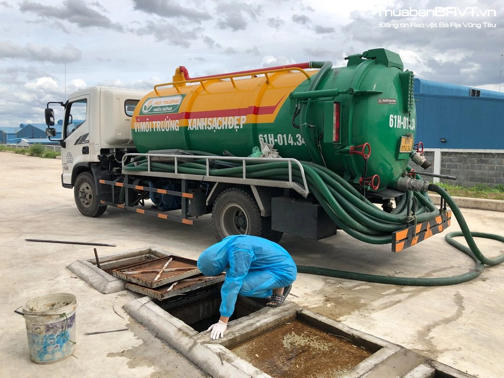 Rút Hầm Cầu QUẬN 2 - Thân thiện môi trường, Máy móc hiện đại